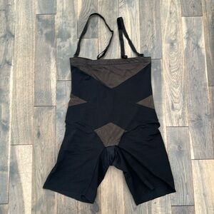Honey love shapewear under bust to mid thigh size XL